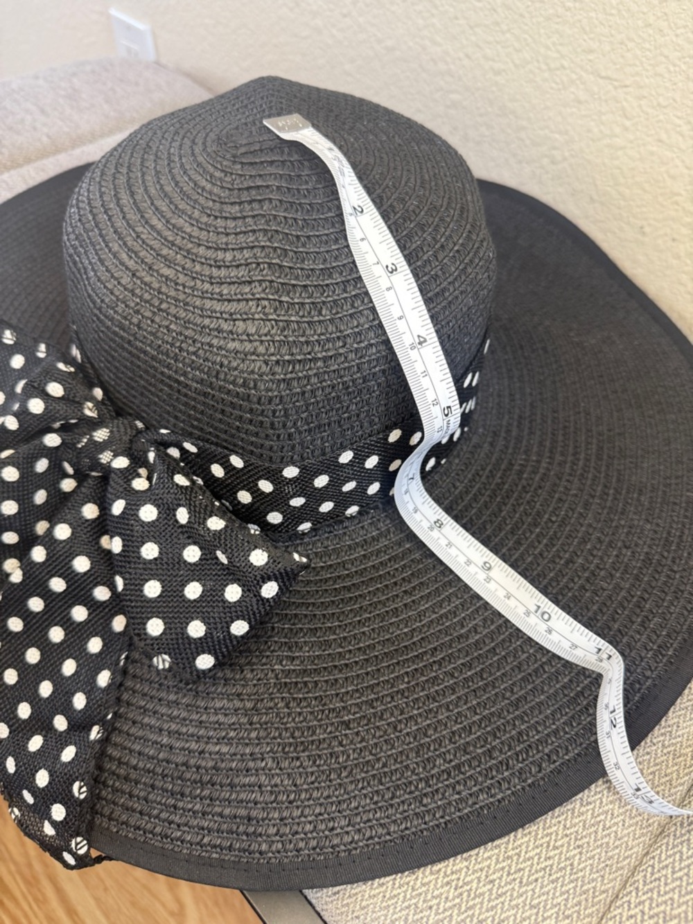 Black Wide-Brim Straw Sun Hat with Polka Dot Ribbon - Picture 13 of 16
